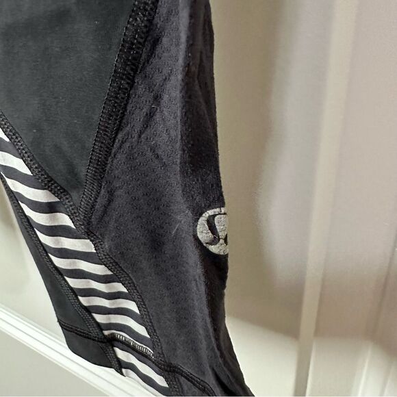 Lululemon Athletica Women’s Black and White Leggings with Striped Accents Size 4 - Picture 3 of 4